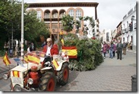 La imagen del patrón, a su paso por la plaza consistorial