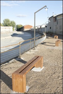 Los rabaneros disponen ya de una nueva zona de paseo y recreo en los márgenes del río, que han sido acondicionados para ese fin
